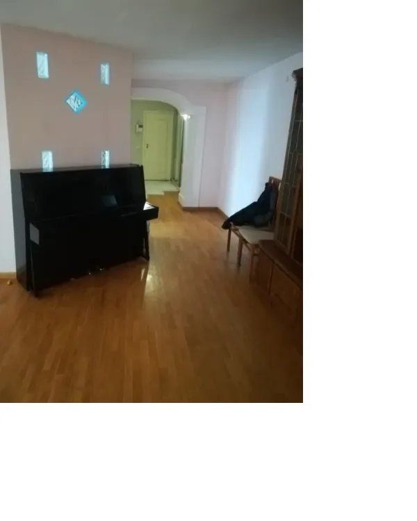 Сдам квартиру. 3 rooms, 100 m², 6th floor/16 floors. 24, Проспект Бажана, Киев. 