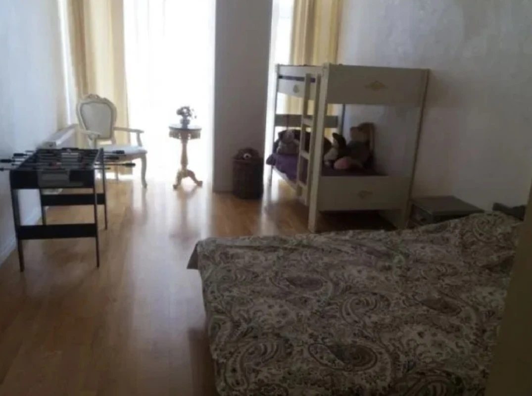 Apartment for rent. 1 room, 107 m², 2nd floor/18 floors. 5, Haharynskoe plato , Odesa. 