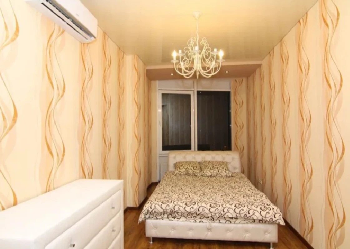 Здам квартиру. 3 rooms, 100 m², 17 floor/22 floors. 5, Генуэзская ул., Одеса. 