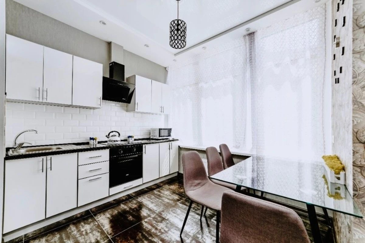 Здам квартиру. 1 room, 38 m², 6th floor/25 floors. 16, Каманина ул., Одеса. 