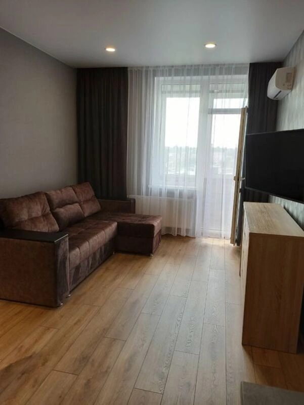 Apartment for rent. 1 room, 52 m², 4th floor/20 floors. 8, Mykhaylovskaya ul., Odesa. 