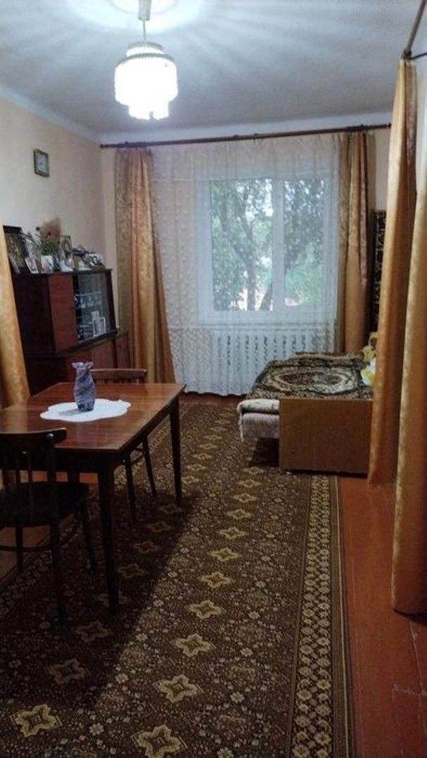 Продажа дома. 4 rooms, 72 m², 1 floor. Болград. 