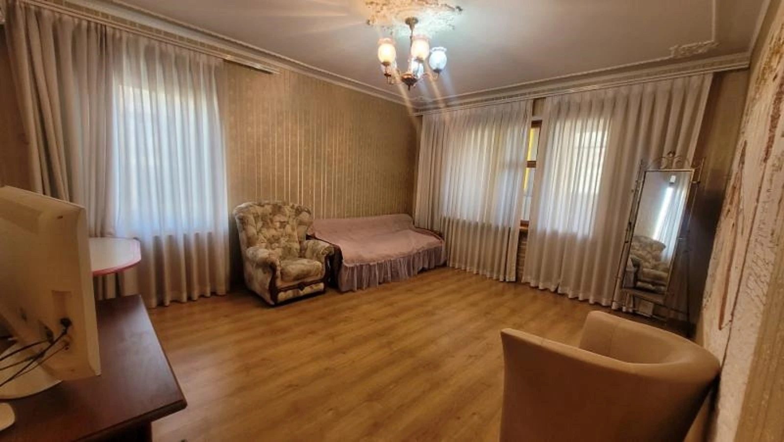 Продам 3к квартиру по вул. Архитекторська/Корольова