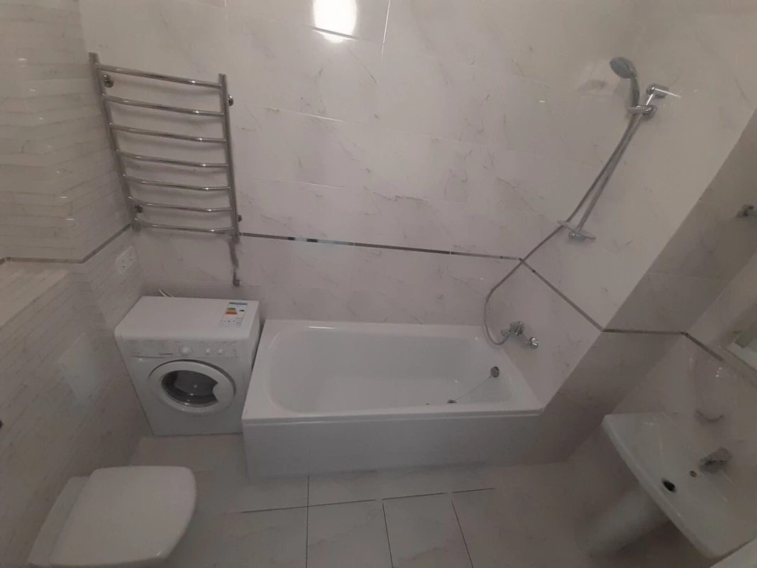 Здам квартиру 1 кімната, 48 m², 2 пов./25 поверхів. 3, Генуэзская ул., Одеса. 