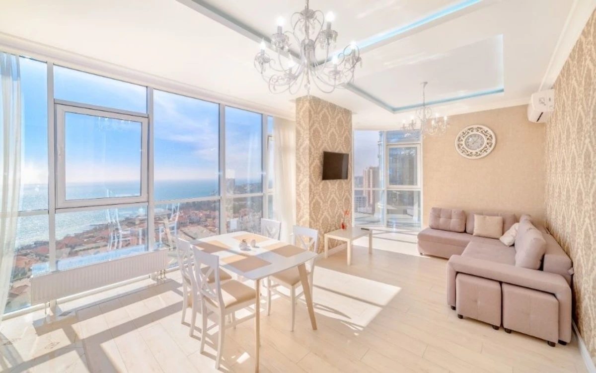 Apartment for rent. 2 rooms, 80 m², 19 floor/23 floors. 60, Frantsuzskyy b-r, Odesa. 