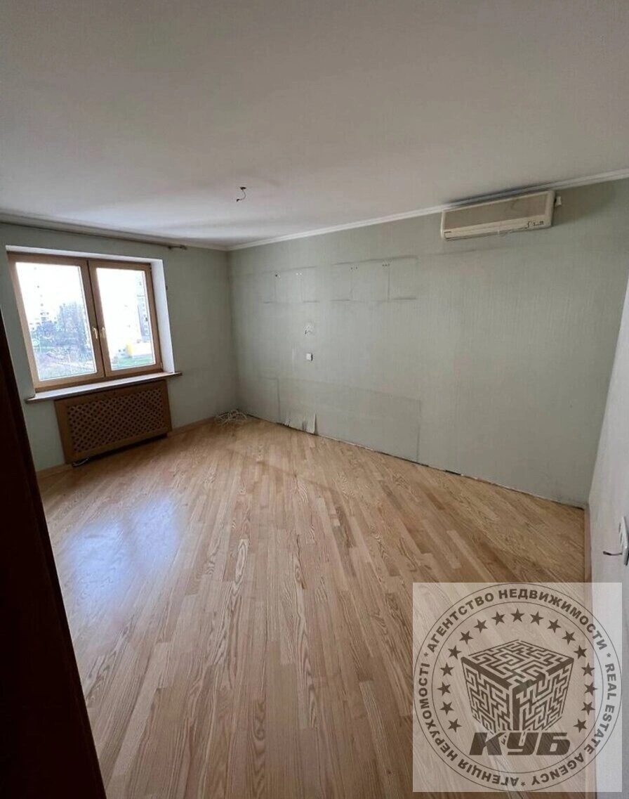 Продаж квартири 4 кімнати, 168 m², 9 пов./17 поверхів. 2, Якуба Колоса , Київ. 