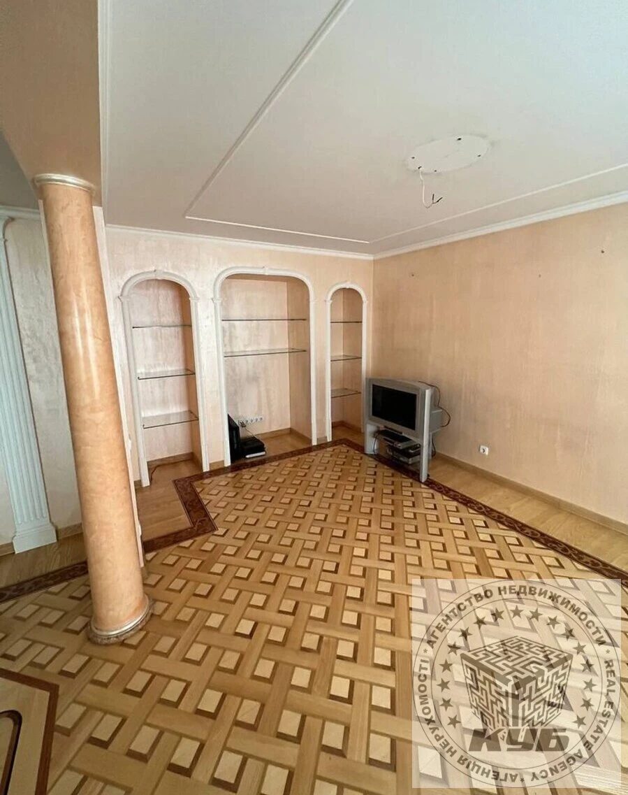 Продаж квартири 4 кімнати, 168 m², 9 пов./17 поверхів. 2, Якуба Колоса , Київ. 