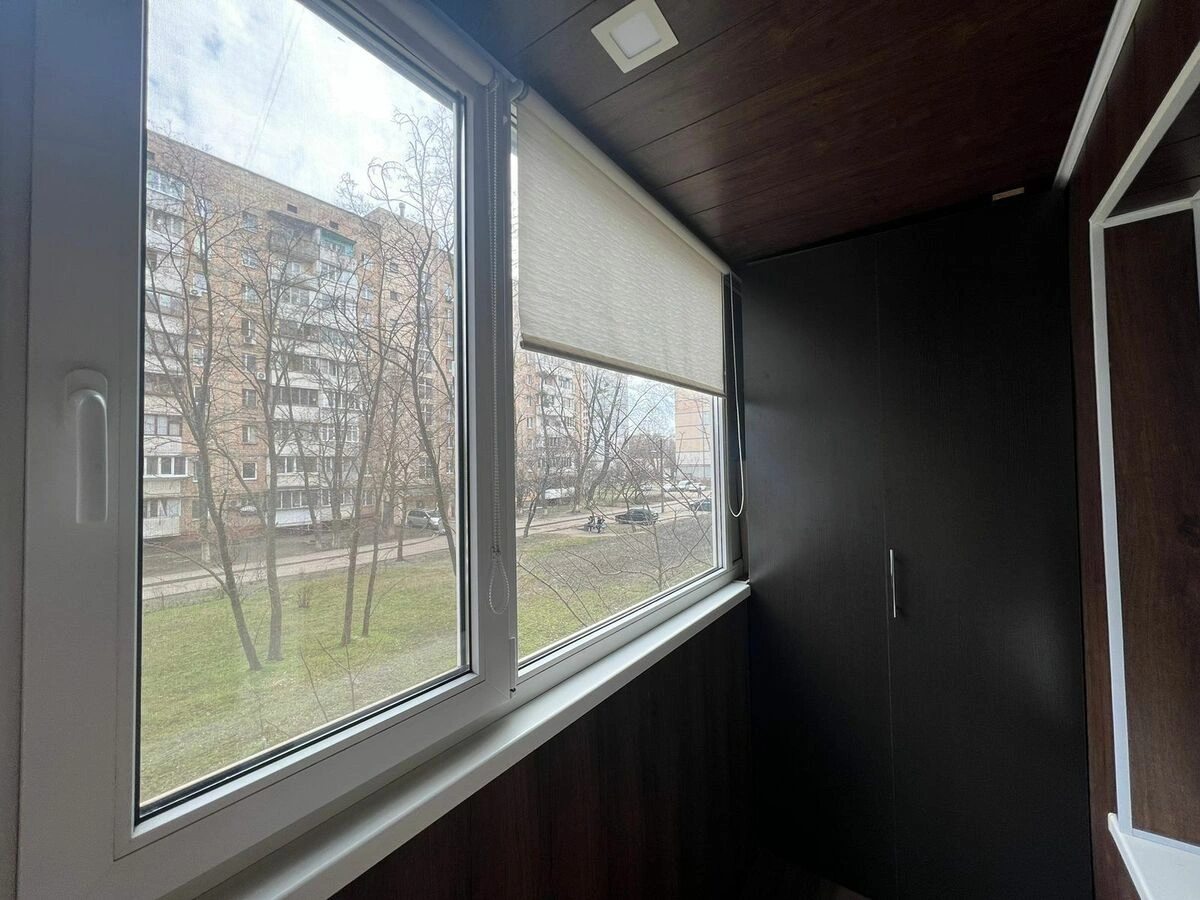 Продаж квартири. 1 room, 26 m², 2nd floor/9 floors. 7, Симиренка 7, Київ. 