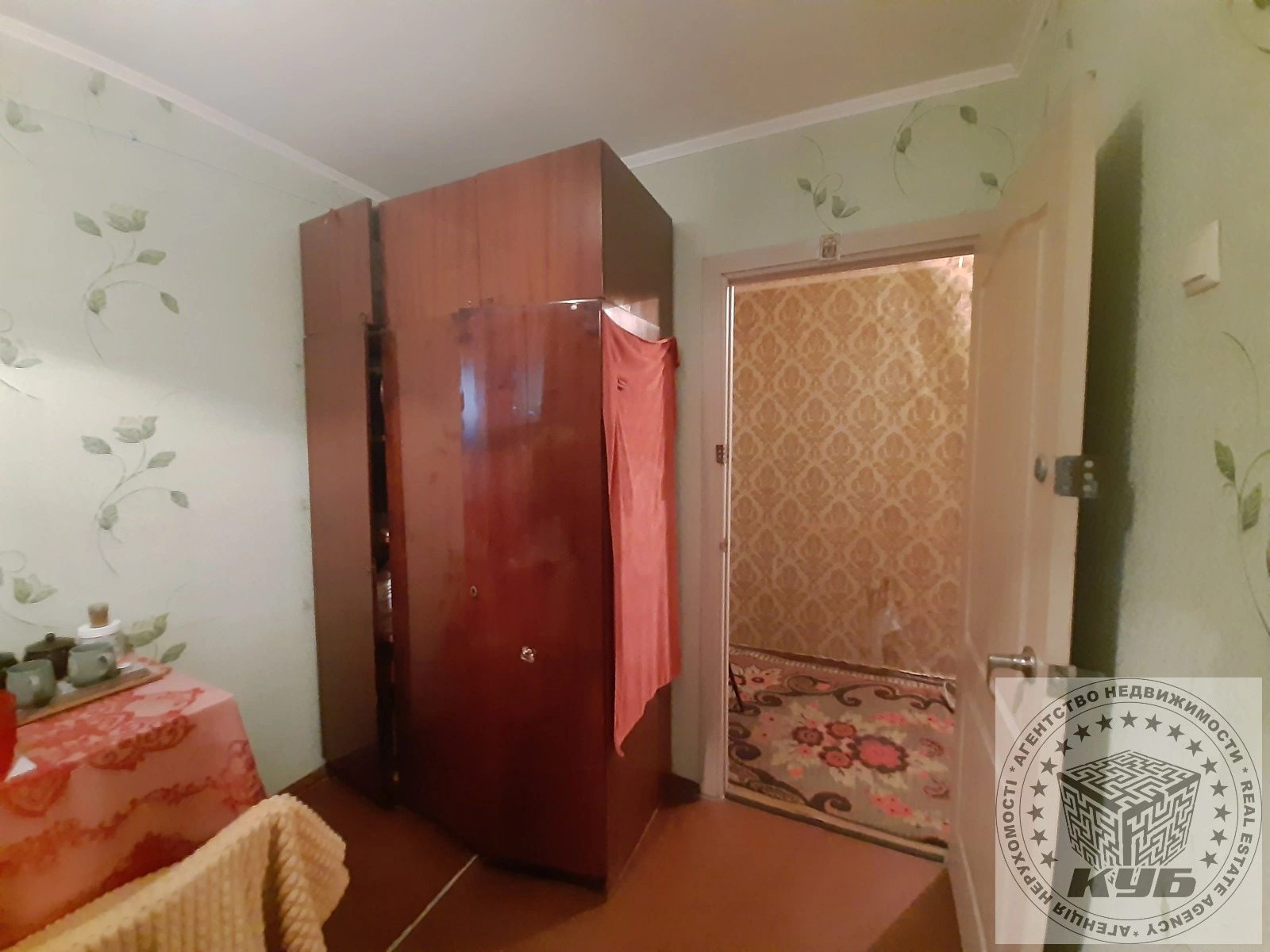 Продаж квартири. 3 rooms, 63 m², 6th floor/9 floors. 1, Якуба Коласа 1, Київ. 