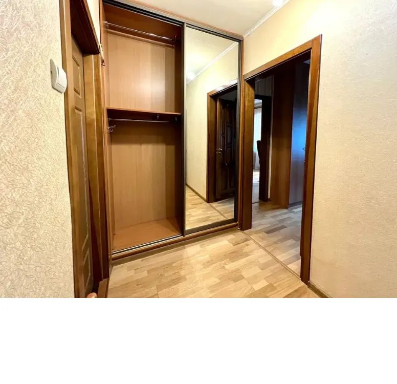 Apartment for rent. 2 rooms, 60 m², 3rd floor/16 floors. 49, Pushynoyi Feodory 49, Kyiv. 