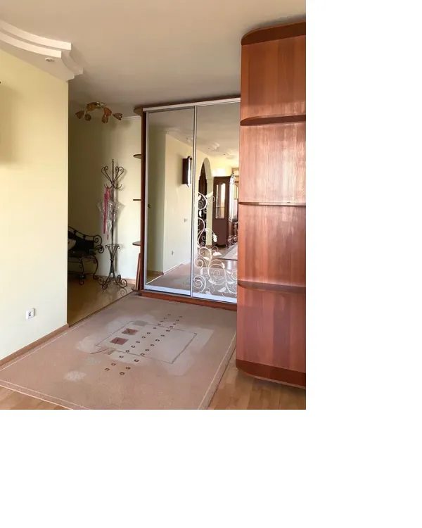 Apartment for rent. 3 rooms, 110 m², 14 floor/21 floors. 1, Prospekt Bazhana, Kyiv. 