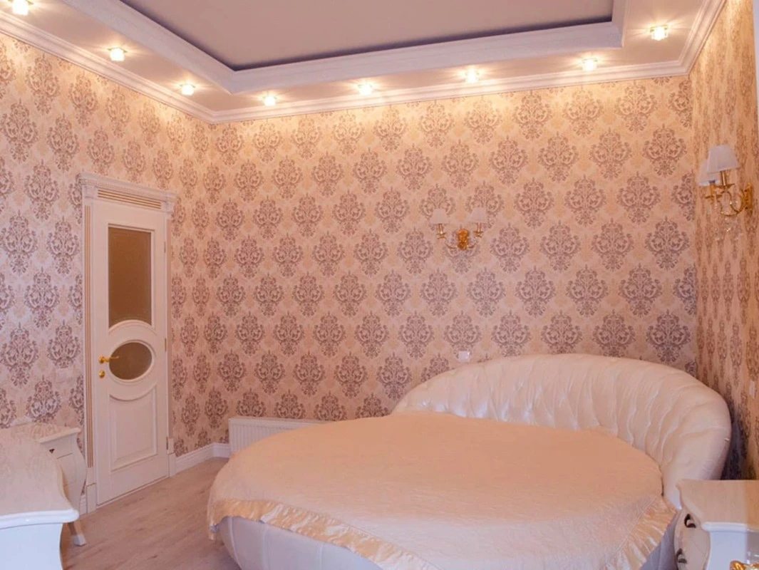 Apartments for sale. 2 rooms, 160 m², 5th floor/12 floors. 5, Haharynskoe Plato , Odesa. 