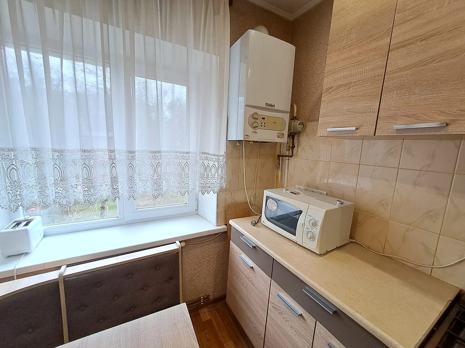 Apartment for rent 2 rooms, 47 m², 3rd fl./3 floors. Staryy Podil vul., Ternopil. 