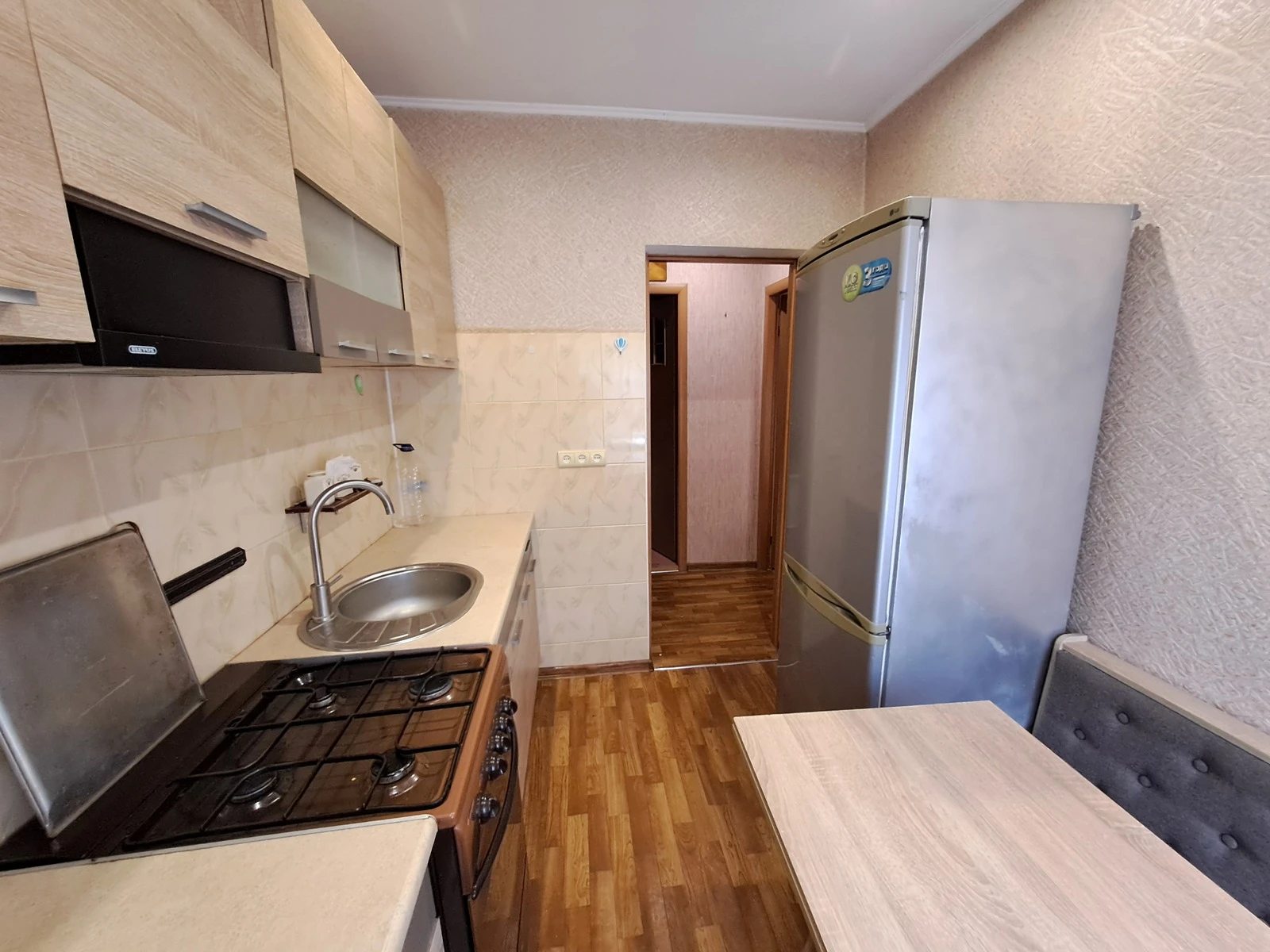 Здам квартиру 2 кімнати, 47 m², 3 пов./3 поверхи. Старий Поділ вул., Тернопіль. 