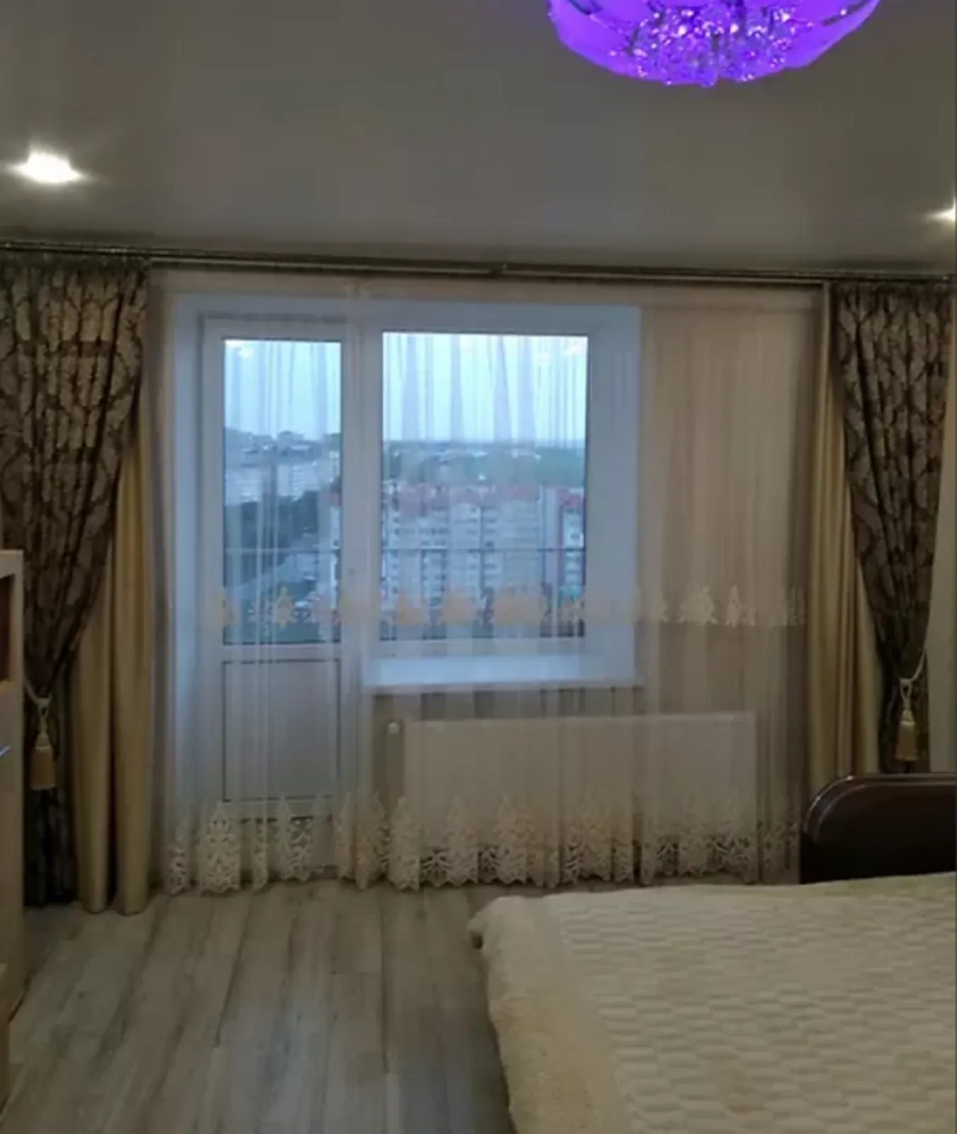 Apartments for sale. 2 rooms, 68 m², 10th floor/11 floors. Bam, Ternopil. 