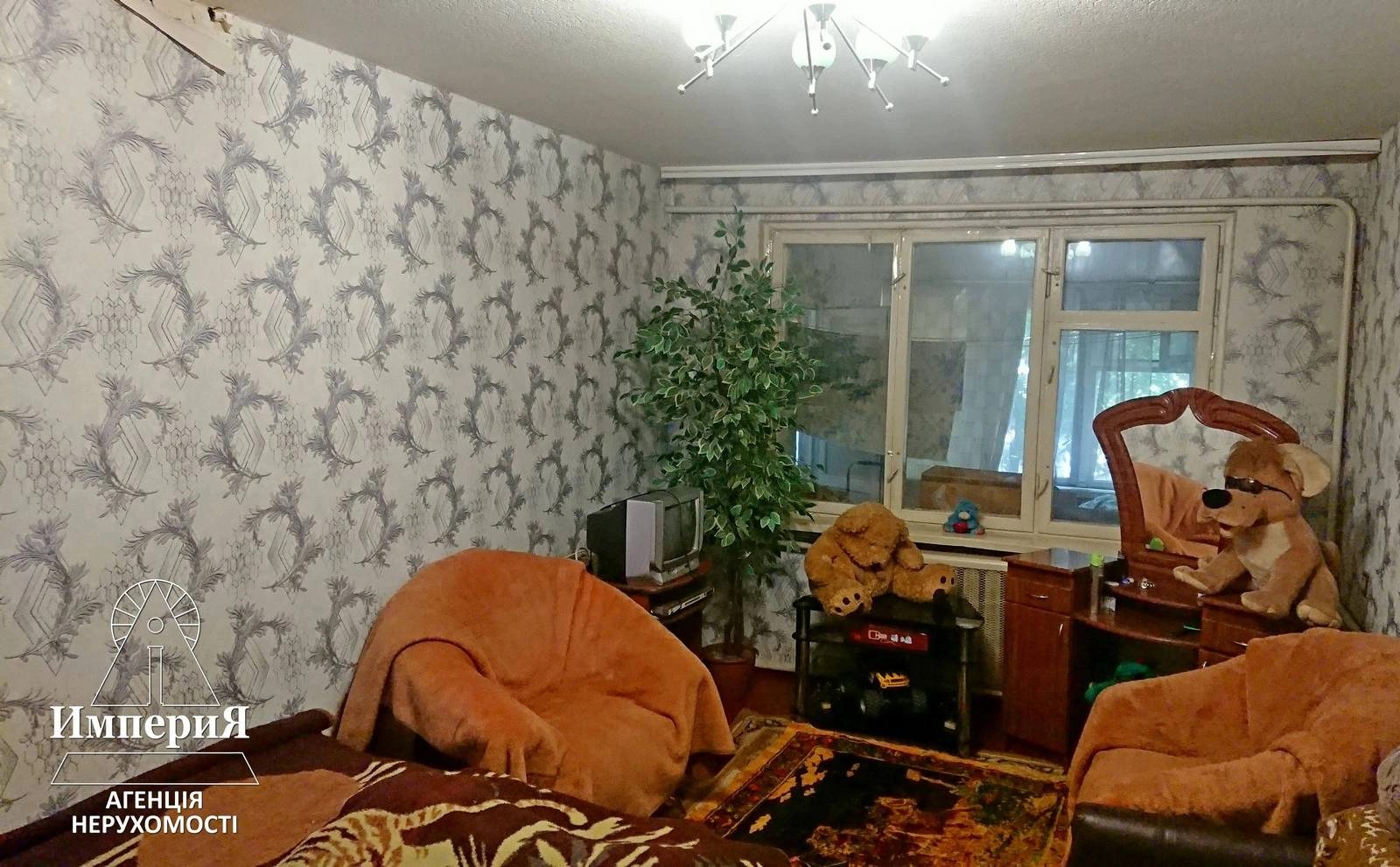 Apartments for sale. 2 rooms, 52 m², 1st floor/3 floors. 30, Karbysheva, Bila Tserkva. 
