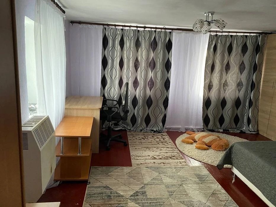 House for sale. 2 rooms, 37 m². Dmytrivka. 