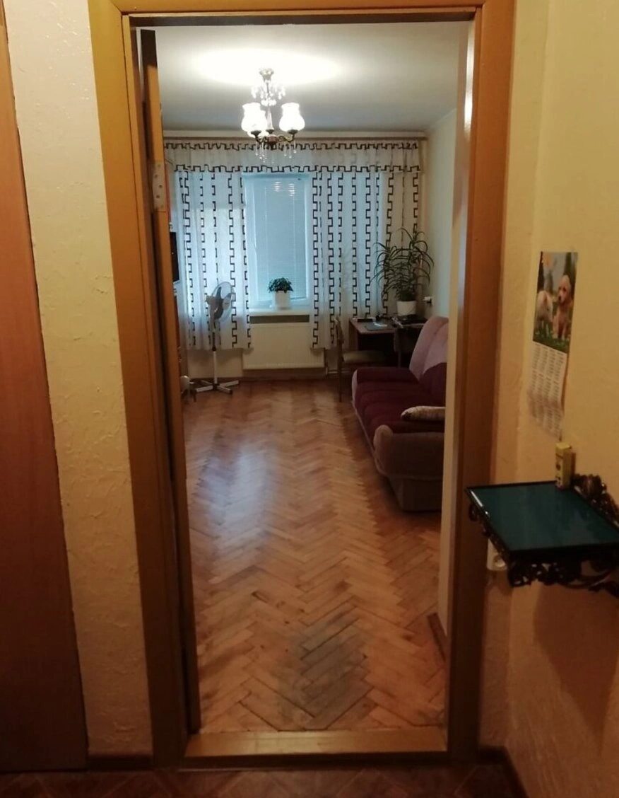 Apartments for sale. 3 rooms, 51 m², 5th floor/5 floors. Vostochnyy, Ternopil. 