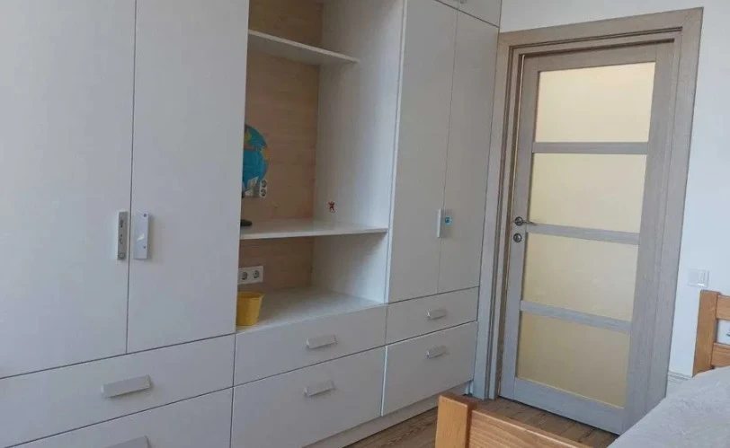 Здам квартиру 2 кімнати, 61 m², 13 пов./17 поверхів. 24, Средняя ул., Одеса. 