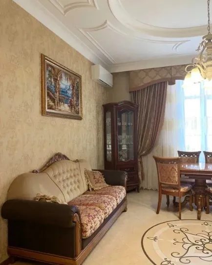 Apartment for rent. 1 room, 55 m², 3rd floor/4 floors. Prymorskyy rayon, Odesa. 