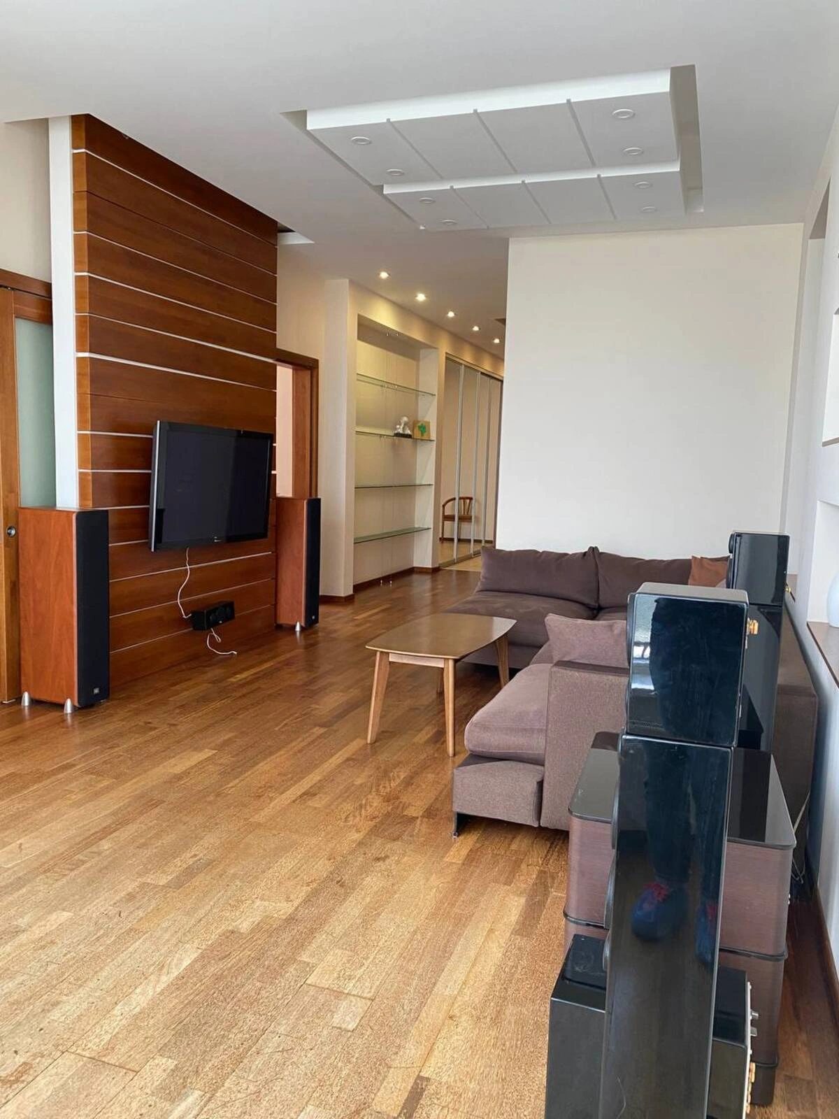Apartment for rent. 4 rooms, 200 m², 12 floor/24 floors. 12, Shevchenko pr., Odesa. 