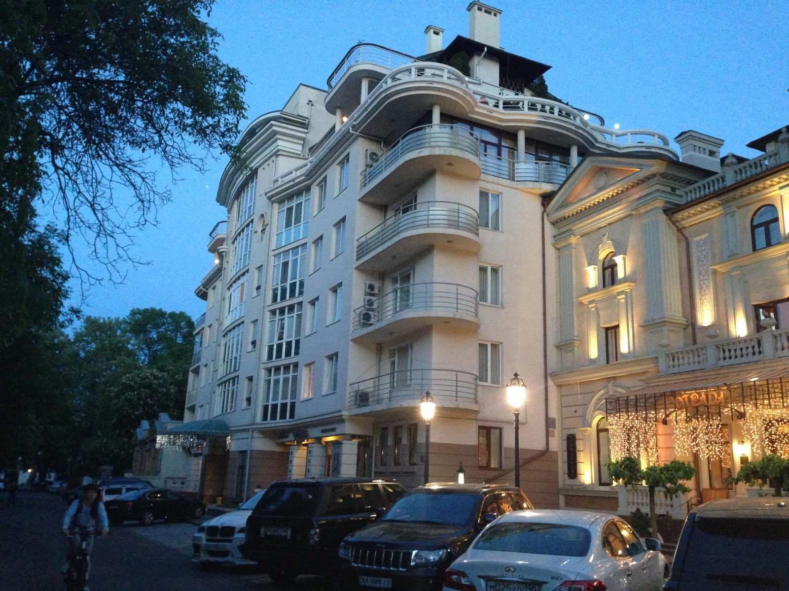 Здам квартиру. 1 room, 40 m², 2nd floor/5 floors. 9, Уютная ул., Одеса. 