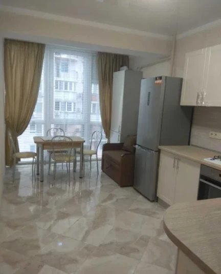 Здам квартиру 1 кімната, 42 m², 9 пов./12 поверхів. 18, Малиновского ул., Одеса. 