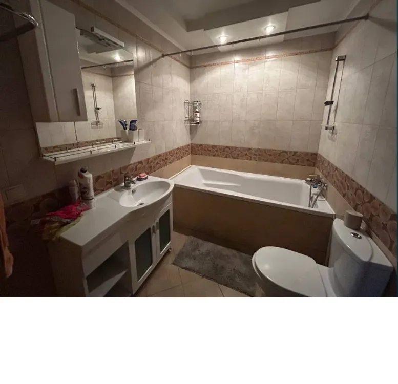 Apartment for rent. 3 rooms, 109 m², 4th floor/16 floors. 25, Dashavska 25, Kyiv. 