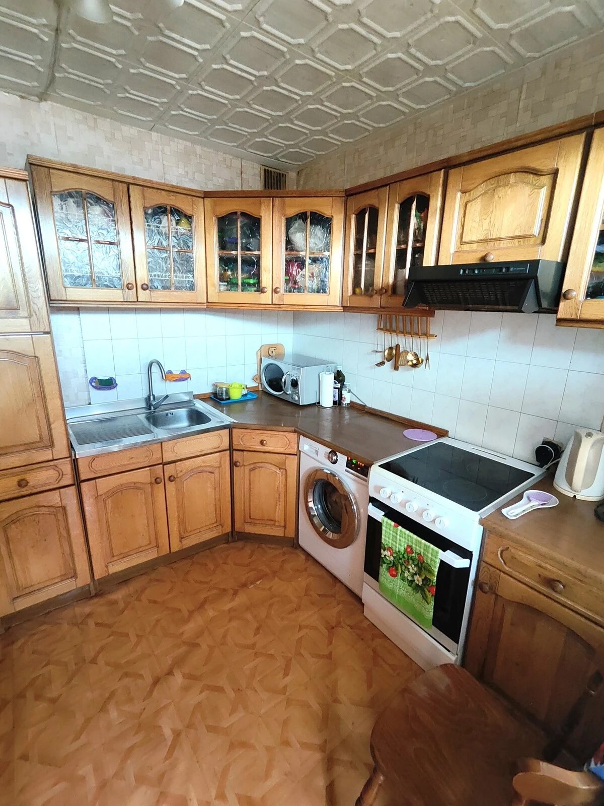 Продаж квартири 3 кімнати, 72 m², 12 пов./16 поверхів. 45, Деміївська 45, Київ. 