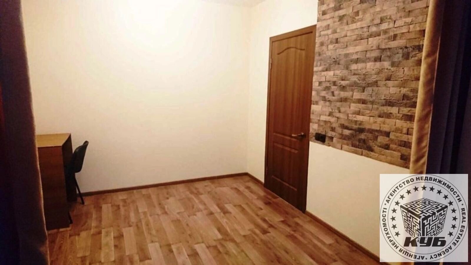 Продаж квартири. 1 room, 37 m², 3rd floor/5 floors. 3, Волинська , Петропавловская Борщаговка. 