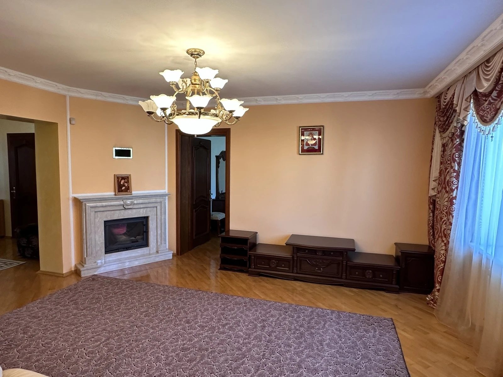 Продаж будинку 343 m², 2 поверхи. Канада, Тернопіль. 