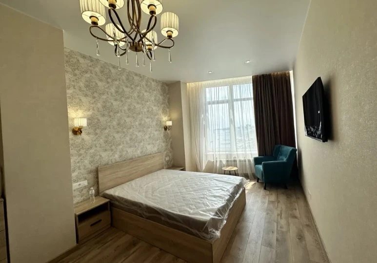 Здам квартиру. 3 rooms, 121 m², 13 floor/20 floors. 2, Мореходный пер., Одеса. 