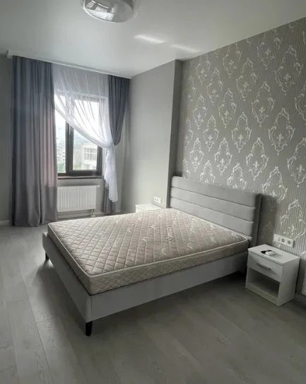 Apartment for rent. 1 room, 60 m², 10th floor/16 floors. 24, Klubnychnyy per., Odesa. 
