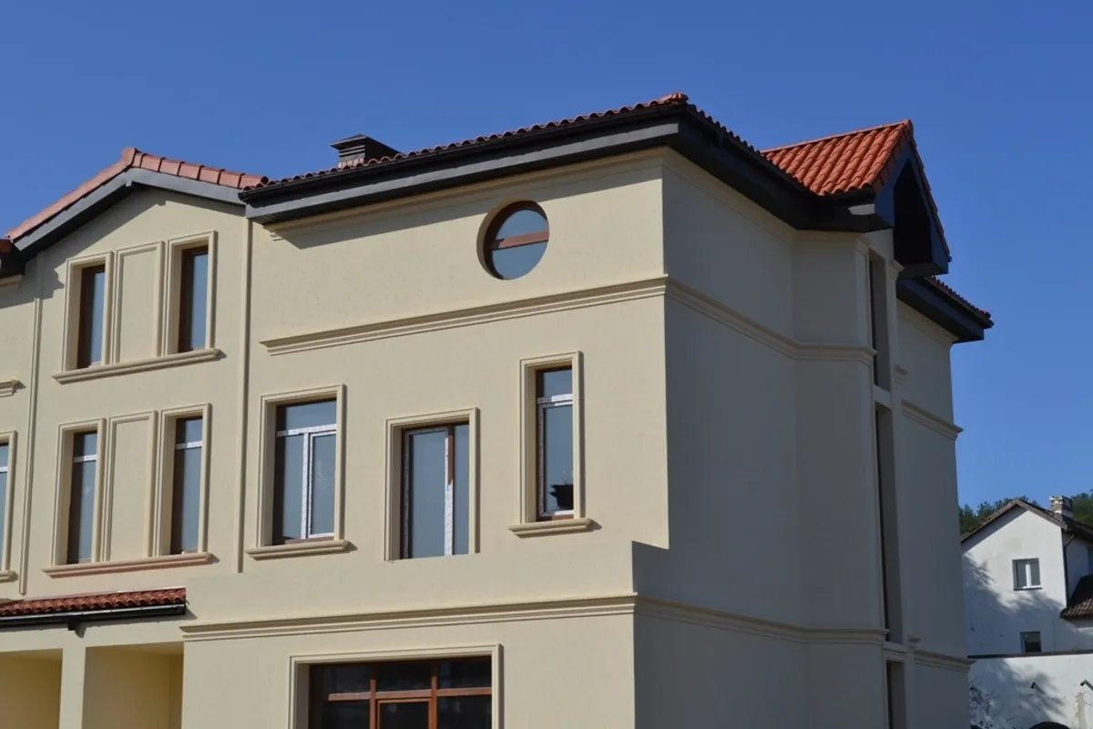 House for sale. 145 m², 3 floors. 25, Kyyivska vu. , Pidhirtsi. 