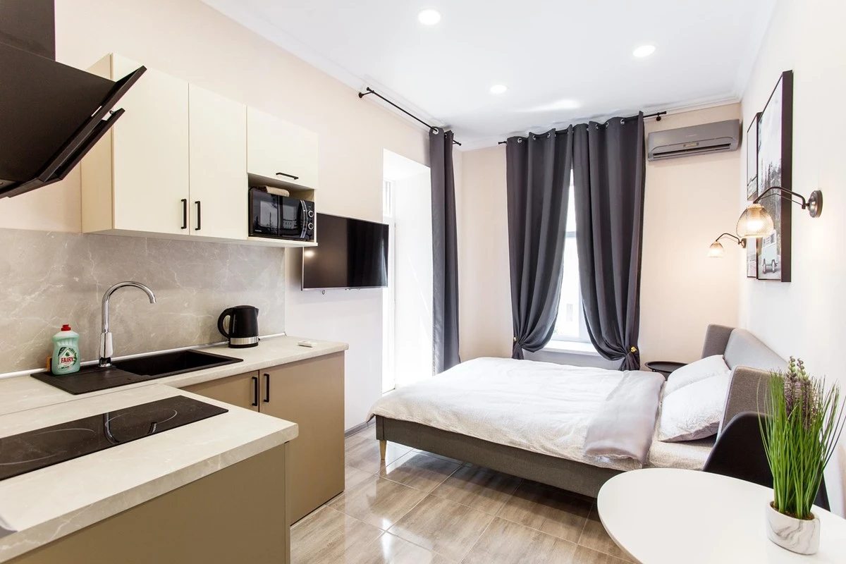 Apartment for rent. 1 room, 35 m², 2nd floor/3 floors. 2, Havannaya ul., Odesa. 