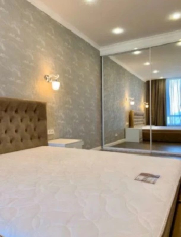 Apartment for rent. 1 room, 59 m², 7th floor/9 floors. 13, Otradnaya ul., Odesa. 