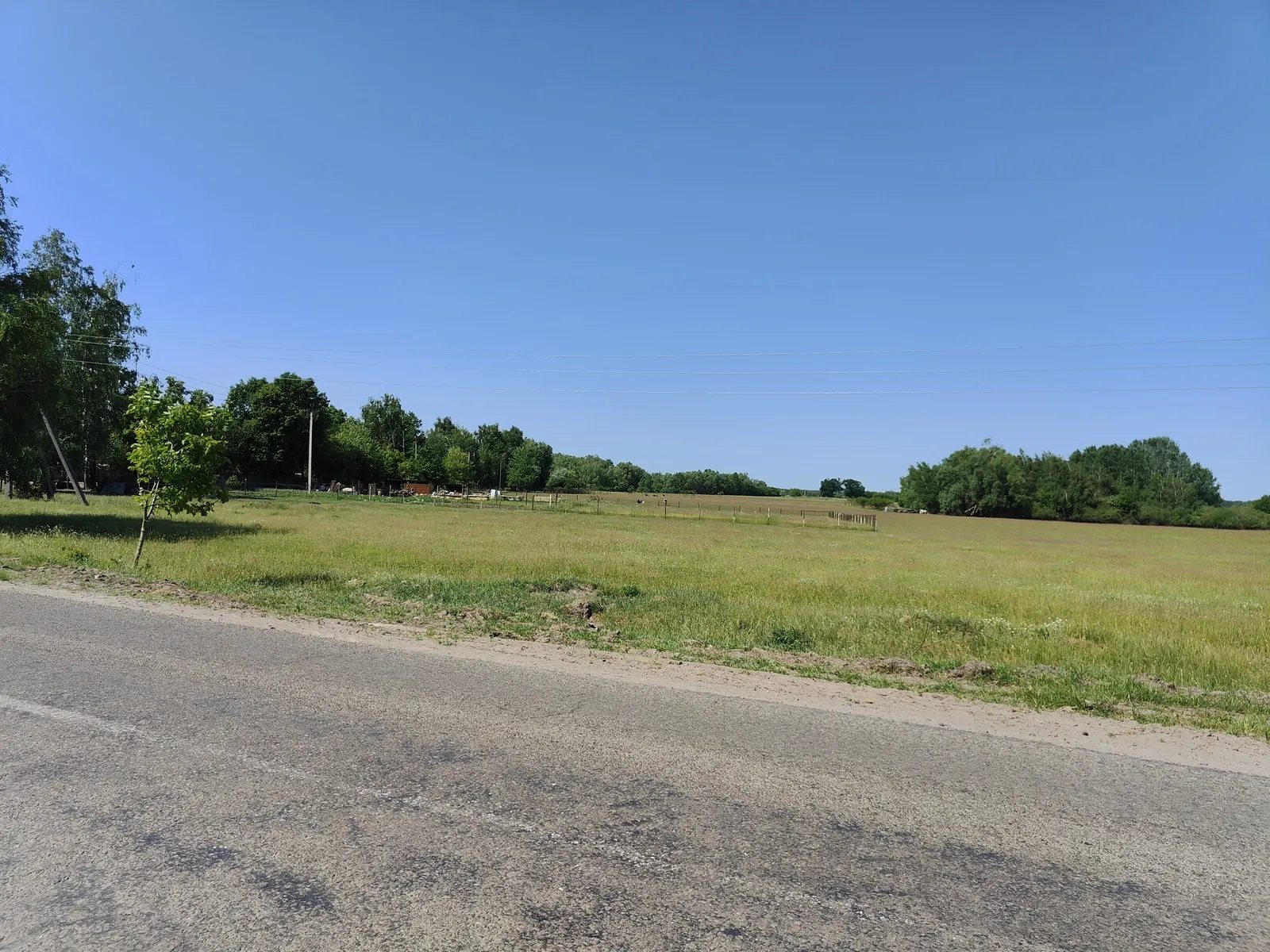 Land for sale for residential construction. Sadova , Hvozdiv. 