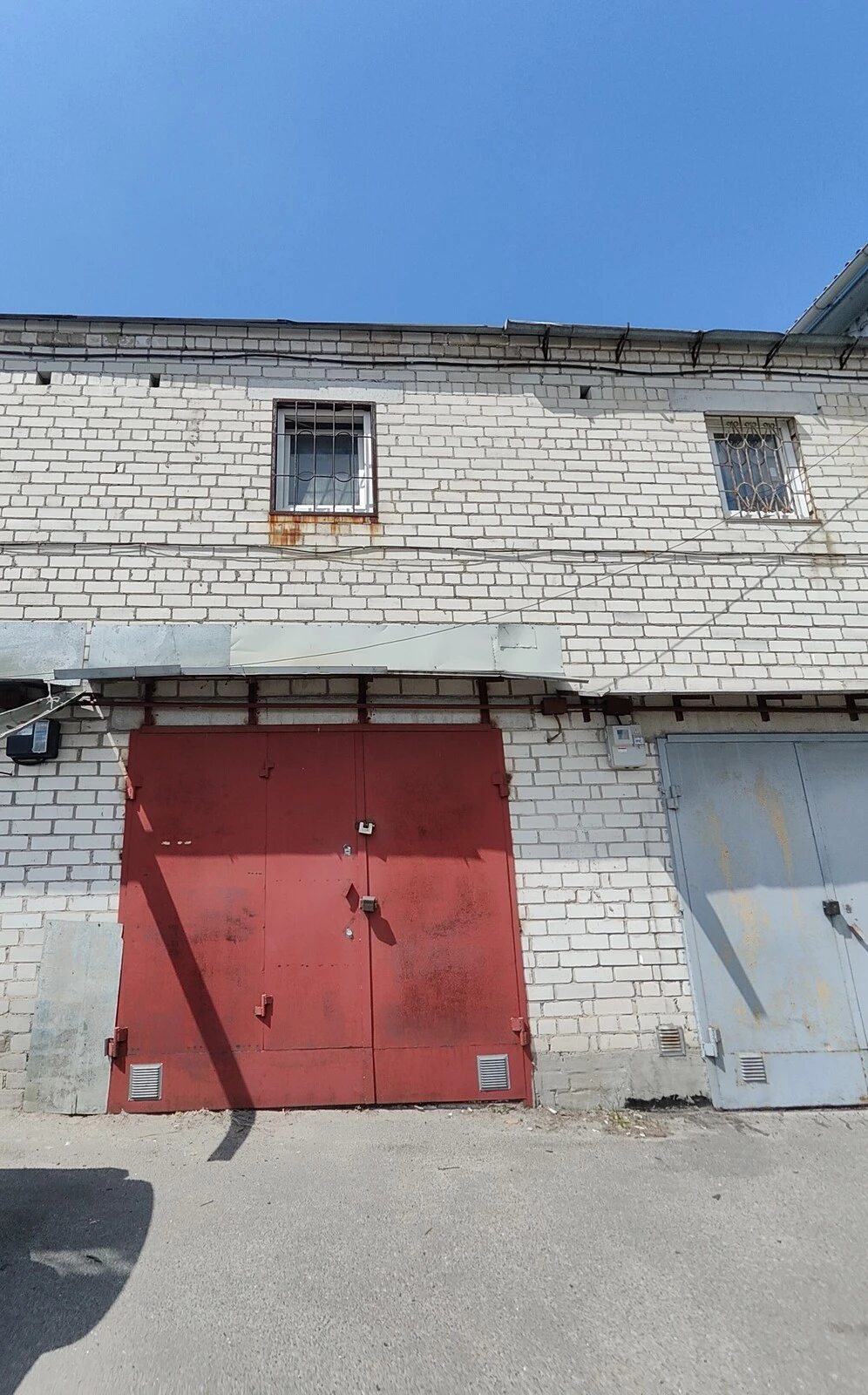 Garage for sale. 37 m². 7, Zatyshna 7, Kyiv. 