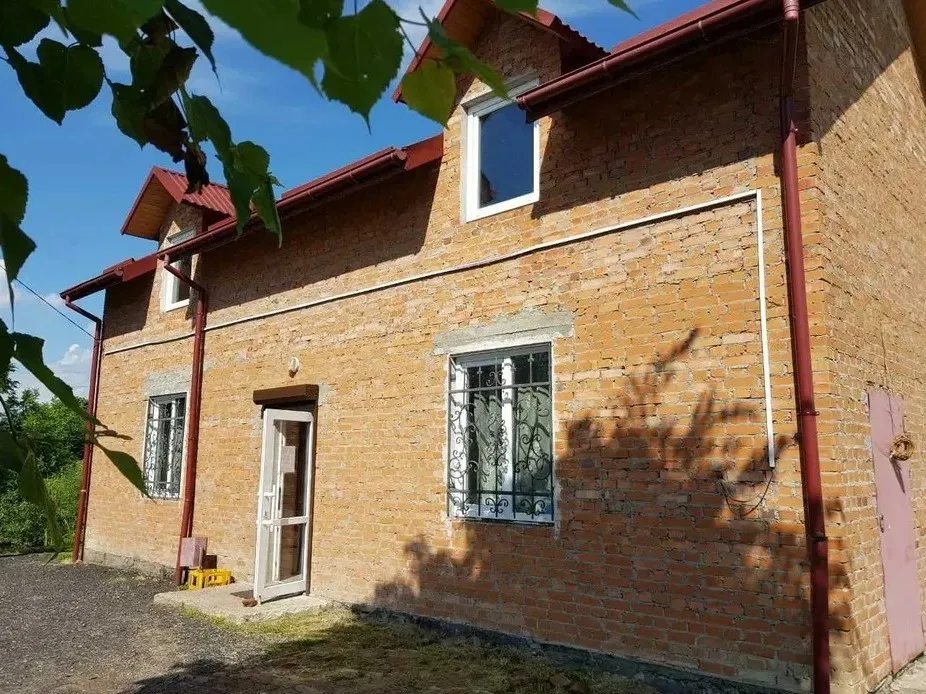 House for sale. 4 rooms, 122 m², 2 floors. 38, Zelena, Nove Selo. 