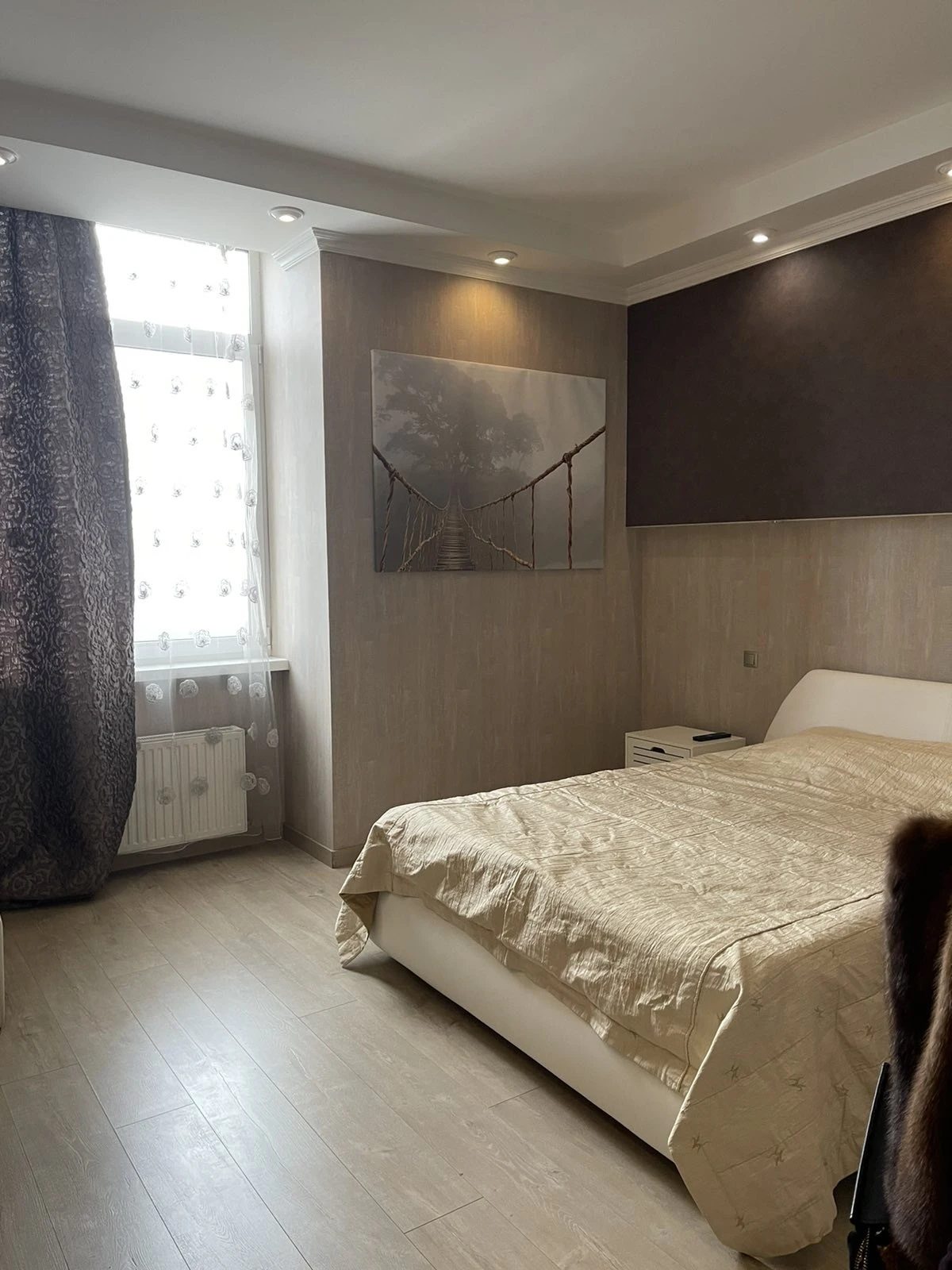Apartment for rent. 2 rooms, 85 m², 13 floor/24 floors. 22, Frantsuzskyy b-r, Odesa. 