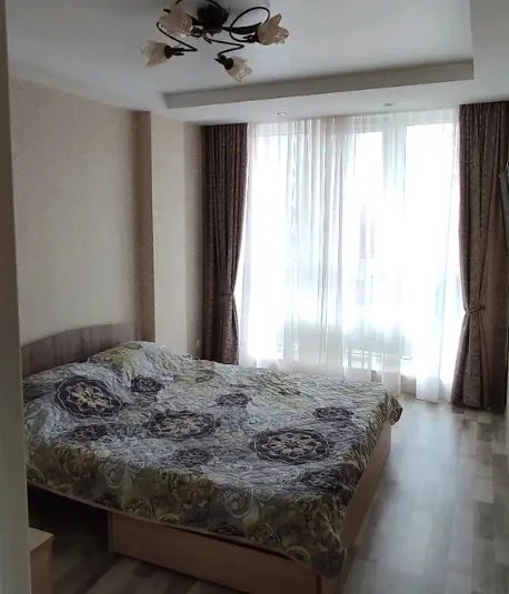 Apartment for rent. 2 rooms, 47 m², 5th floor/14 floors. 10, Lyteraturnaya ul., Odesa. 