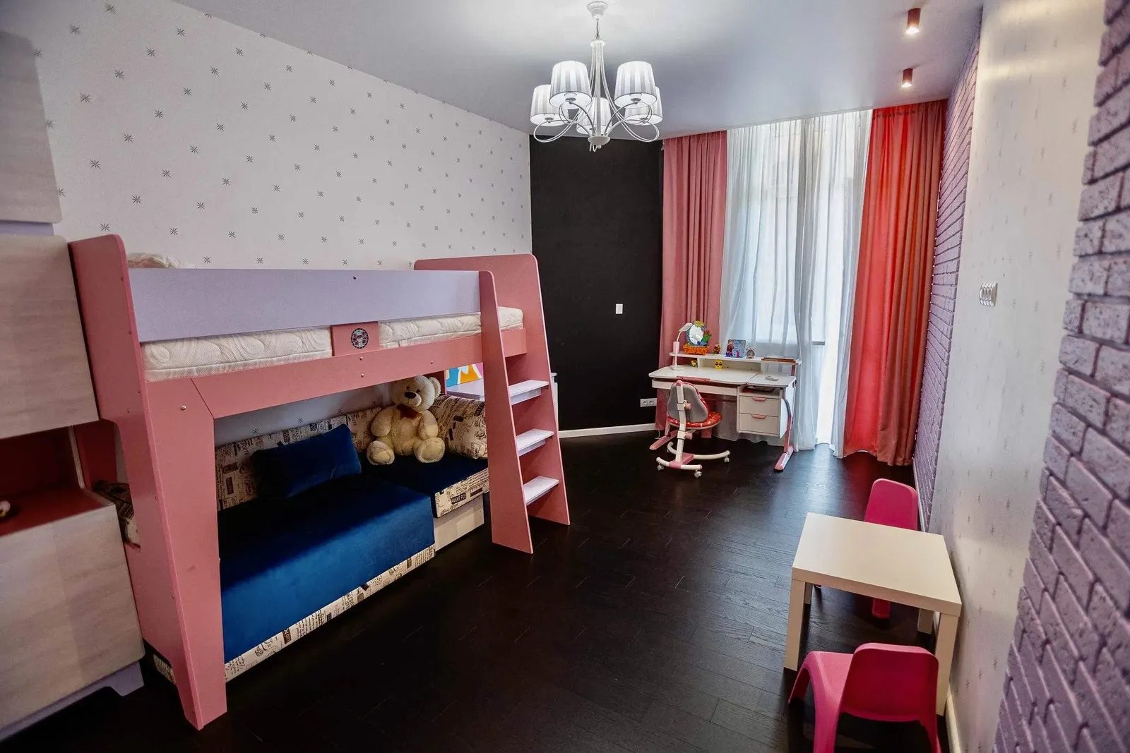 Apartment for rent. 2 rooms, 102 m², 6th floor/23 floors. 9, Haharynskoe plato , Odesa. 