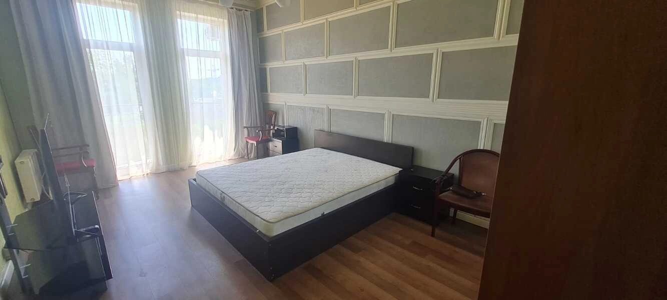 Apartment for rent. 1 room, 55 m², 5th floor/16 floors. 3, Sabanskyy per., Odesa. 