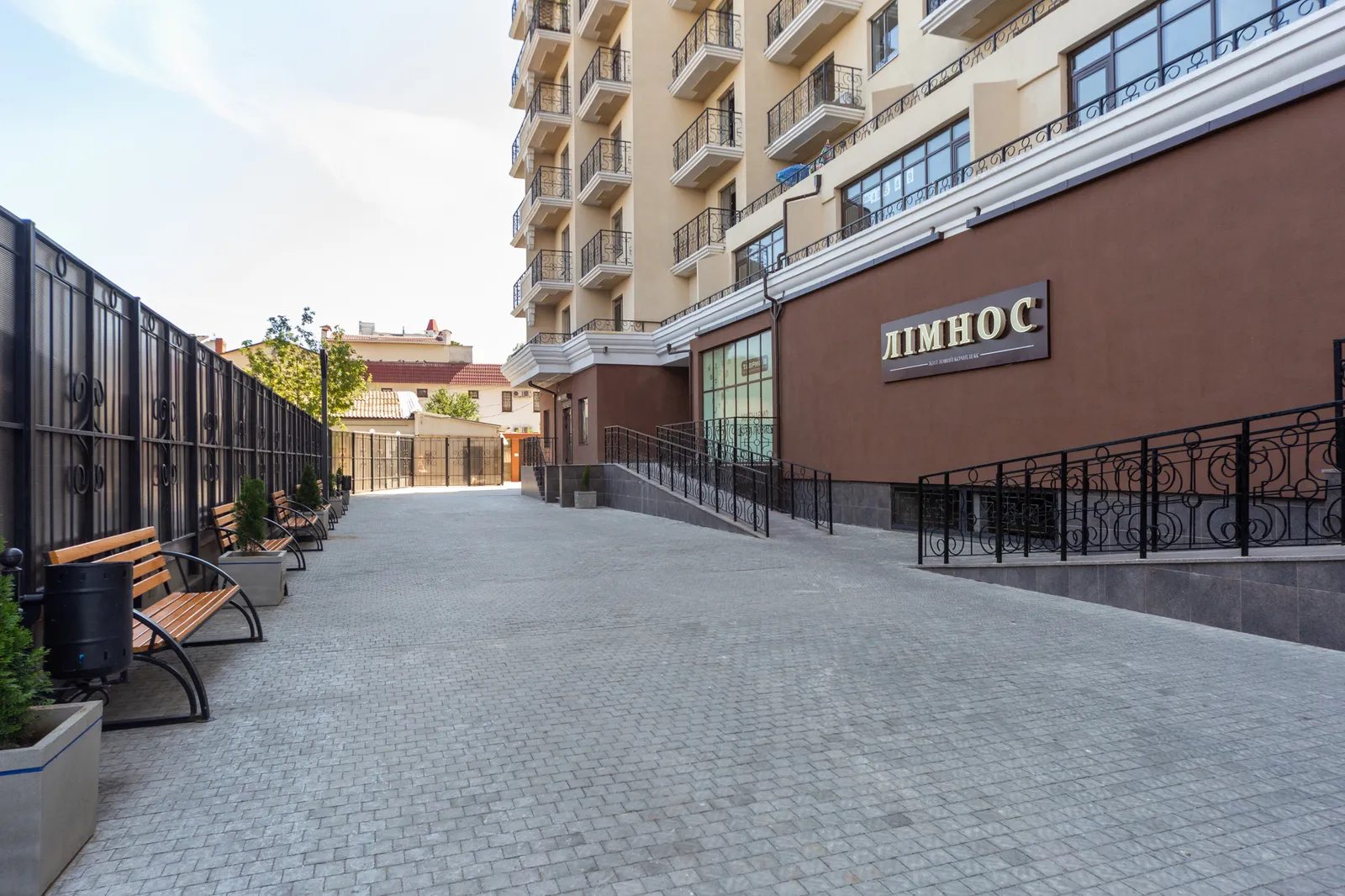 Apartment for rent. 1 room, 42 m², 7th floor/25 floors. 23, Pedahohycheskaya ul., Odesa. 