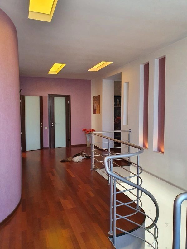 Продаж квартири. 3 rooms, 158 m², 3rd floor/4 floors. Богдана Хмельницкого ул., Одеса. 
