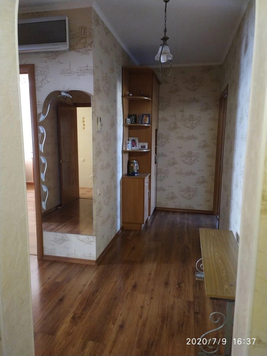 Apartments for sale 3 rooms, 73 m², 3rd fl./12 floors. 127, Semena Palyya , Odesa. 