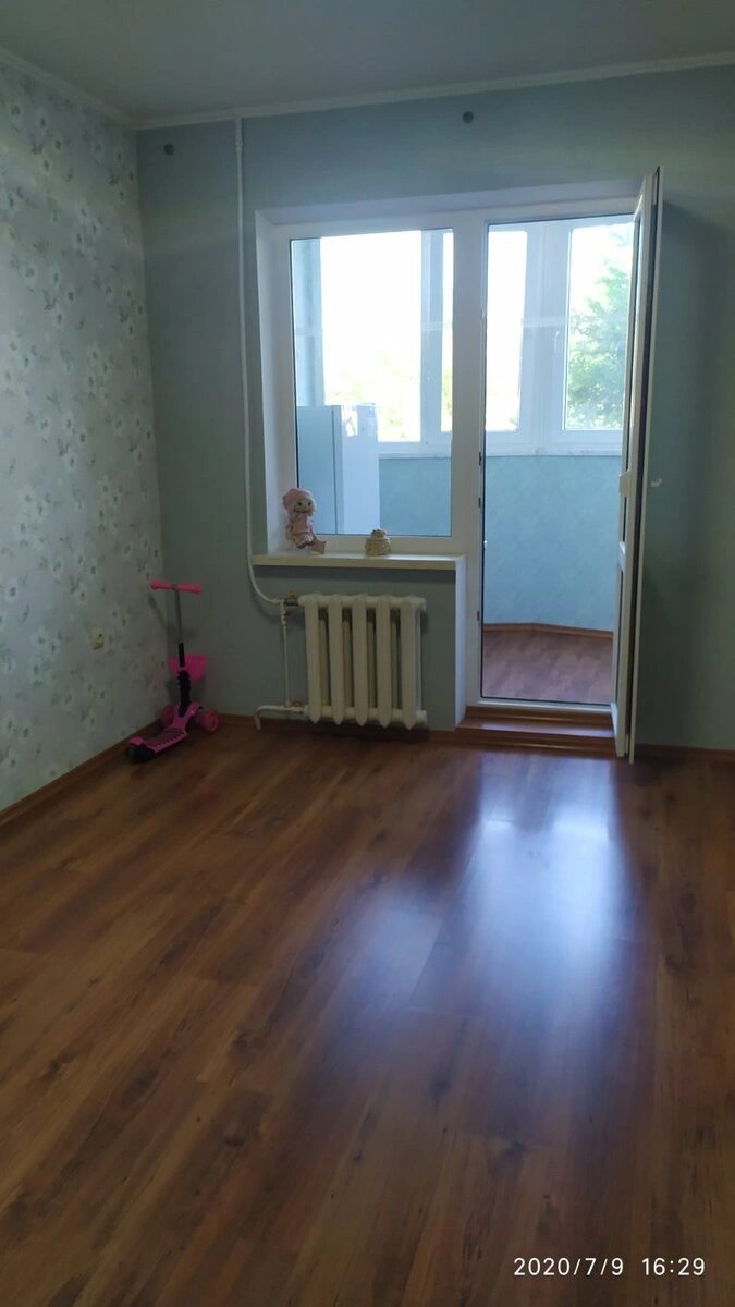 Apartments for sale 3 rooms, 73 m², 3rd fl./12 floors. 127, Semena Palyya , Odesa. 