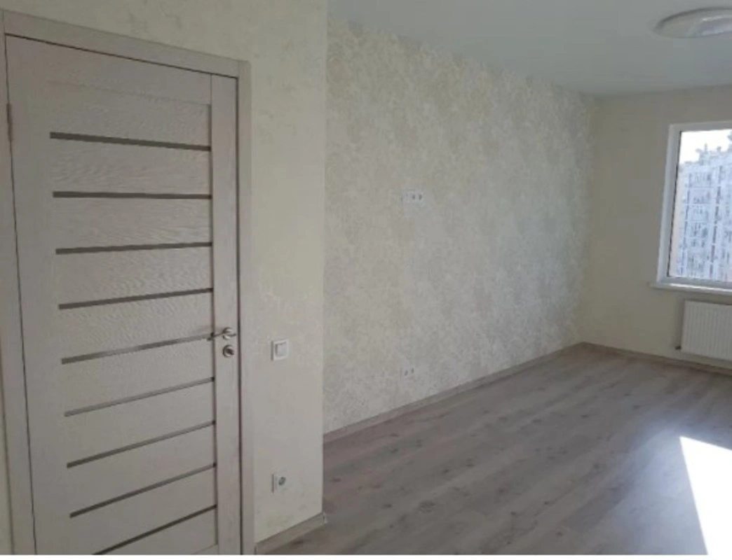 Apartments for sale. 1 room, 47 m², 15 floor/16 floors. 2, Hranytnaya , Odesa. 