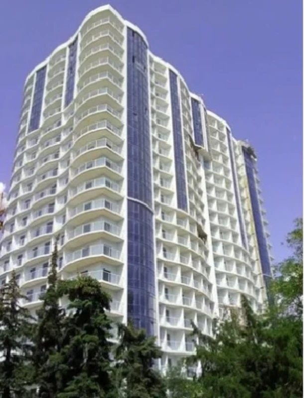 Продаж квартири. 3 rooms, 92 m², 3rd floor/19 floors. 2, Кордонный пер., Одеса. 