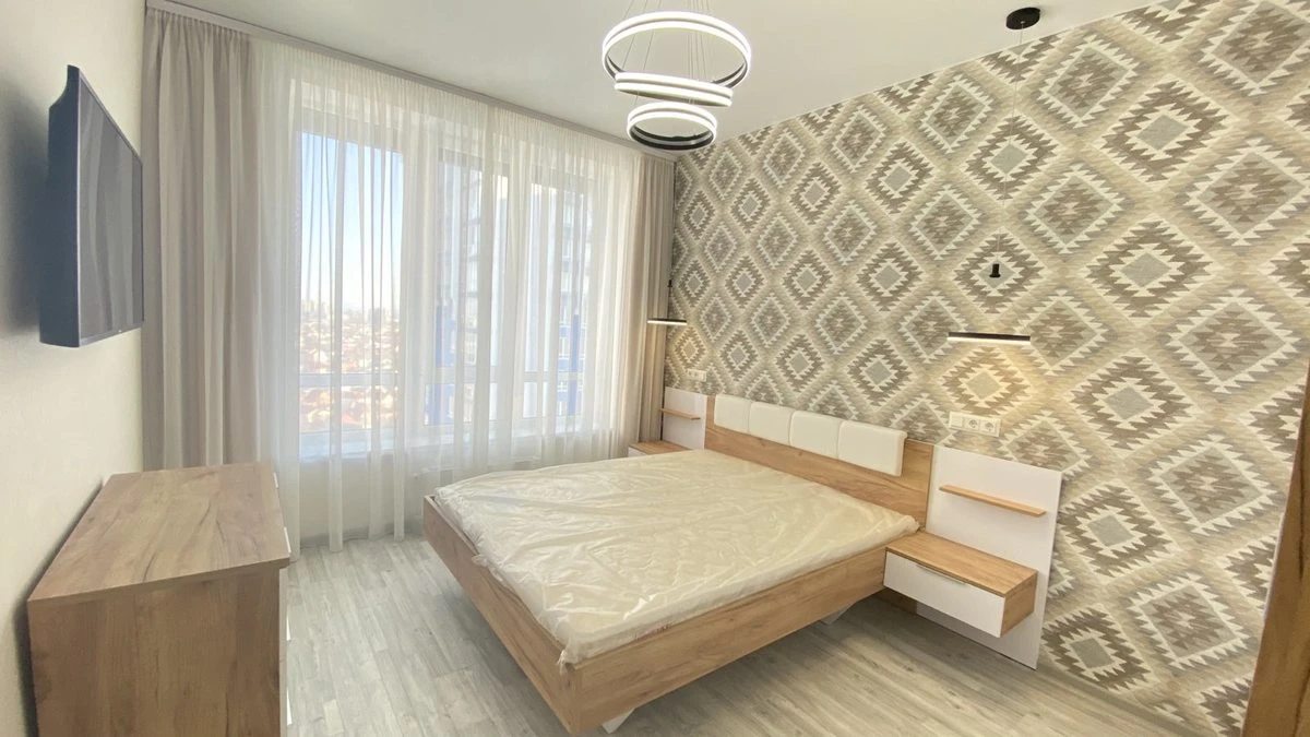 Продаж квартири. 1 room, 45 m², 10th floor/24 floors. Толбухина ул., Одеса. 